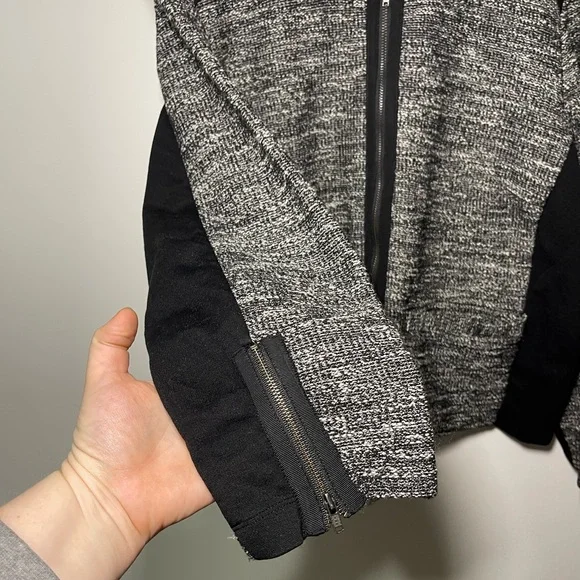 Eileen Fisher Women’s Black Grey Tweed Boxy Full zip Blazer Cardigan in 1X - Picture 9 of 9